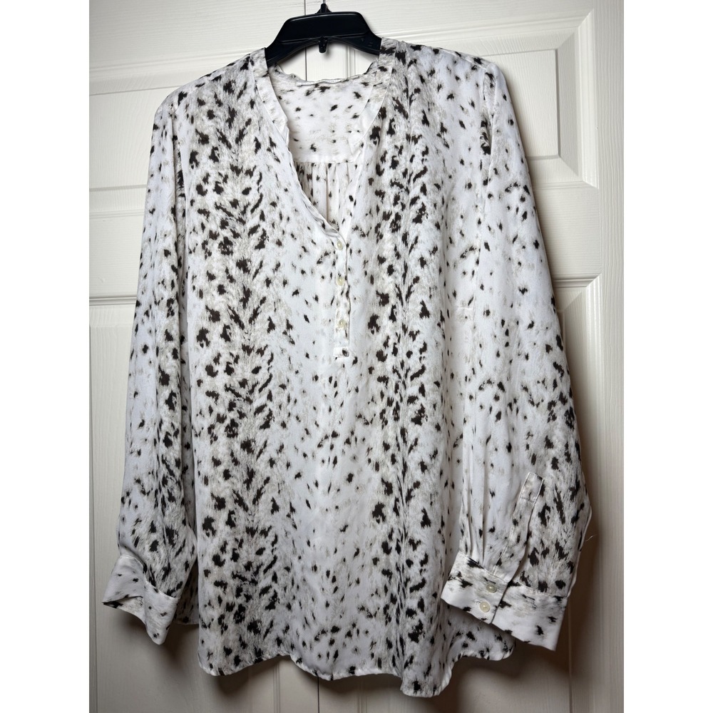 Violet & Claire Leopard Print
Long Sleeve Button Up Blouse
